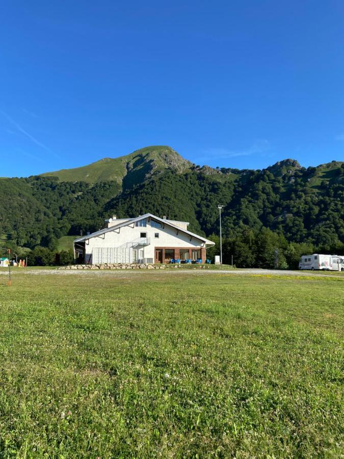 Rifugio Trifoglio Ass. Ostelli Lombardia Valtorta Exteriör bild